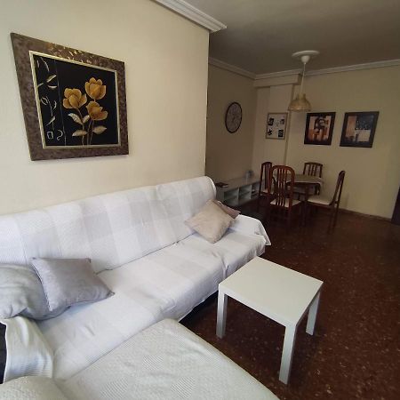 Amplio Piso Junto A Playa Victoria Apartman Cádiz Kültér fotó