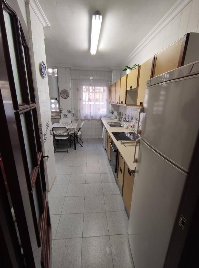 Amplio Piso Junto A Playa Victoria Apartman Cádiz Kültér fotó