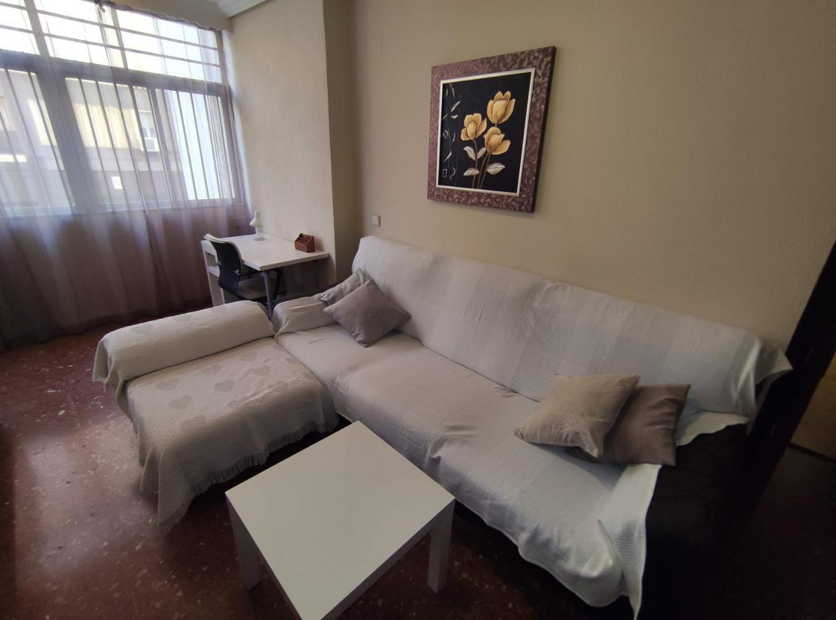 Amplio Piso Junto A Playa Victoria Apartman Cádiz Kültér fotó