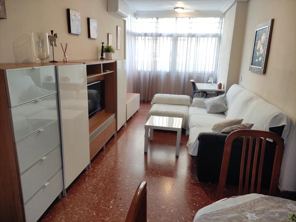 Amplio Piso Junto A Playa Victoria Apartman Cádiz Kültér fotó